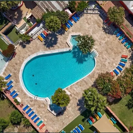Kemping Toad&frog, Le Spot Fun D'agde En Bord De *